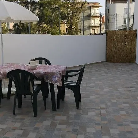 Gali Eco-apartment Appartamento